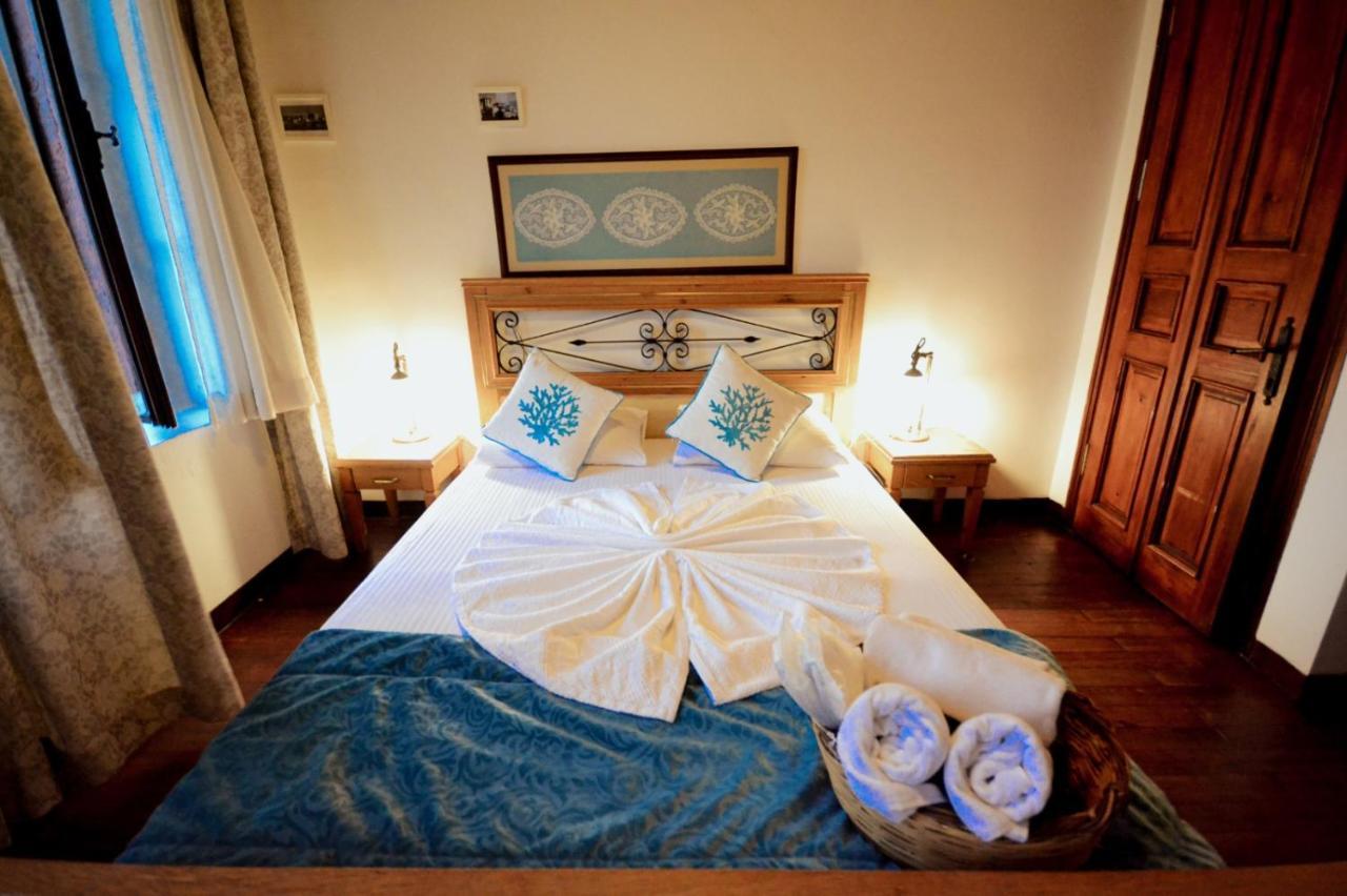 Aliye Hanim Hotel Айвалик Екстер'єр фото
