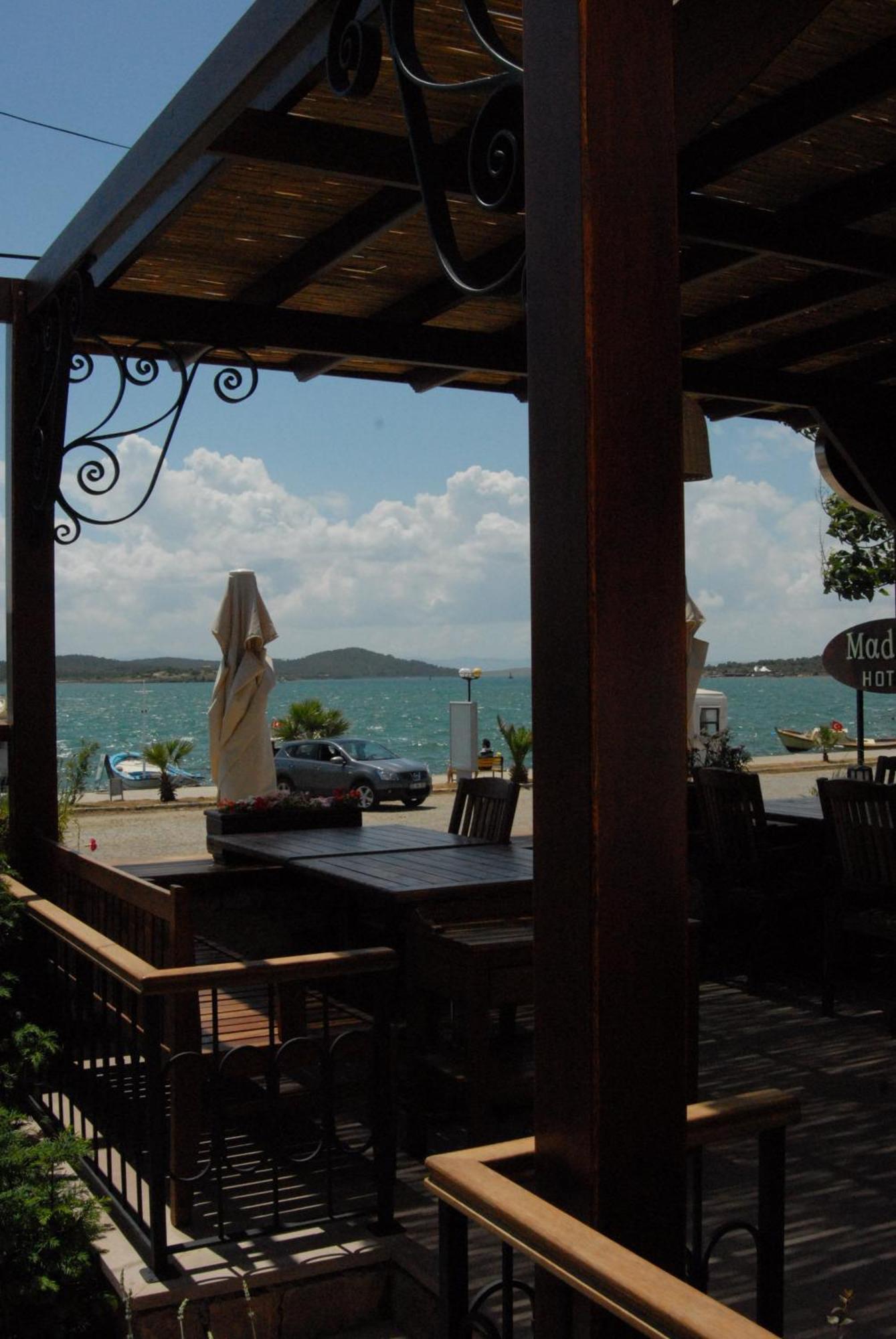 Aliye Hanim Hotel Айвалик Екстер'єр фото